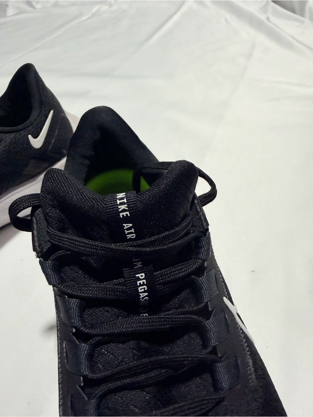 NIKE AIR ZOOM Pegasus 38 Women’s Running Shoes- Size 8-Almost New - Picture 9 of 13